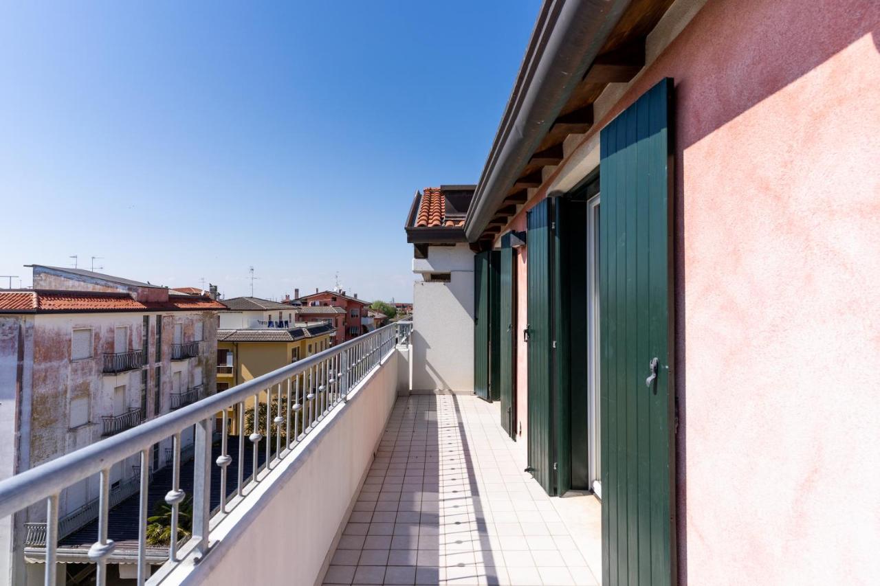 Maestrale Canova Apartments Caorle Eksteriør bilde